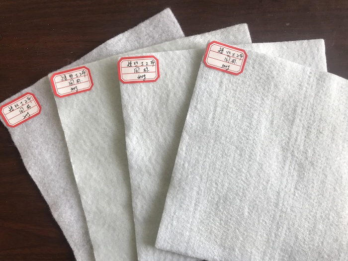 短絲土工布